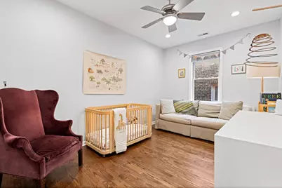 2032 W Farragut Avenue #2, Chicago, IL 60625 - Photo 7