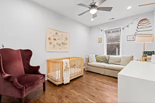 2032 W Farragut Ave, Chicago, IL 60625 - Photo 7