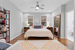 2032 W Farragut Ave, Chicago, IL 60625 - Photo 9