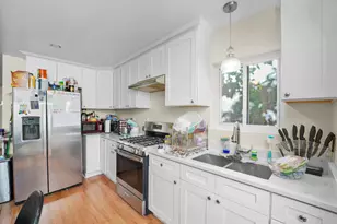 3641 W 57th St, Chicago, IL 60629 - Photo 5