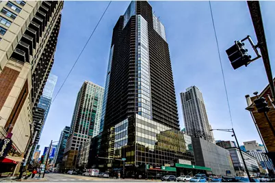 10 E Ontario Street #4005, Chicago, IL 60611 - Photo 1