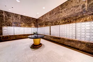 10 E Ontario St, Chicago, IL 60611 - Photo 3