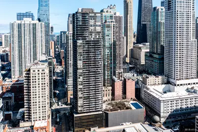 10 E Ontario Street #4005, Chicago, IL 60611 - Photo 29
