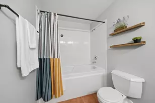 1500 W Monroe St, Chicago, IL 60607 - Photo 17
