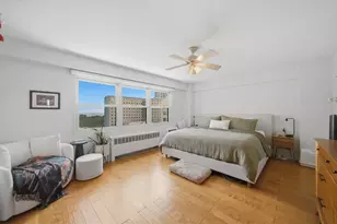 2909 N Sheridan Rd, Chicago, IL 60657 - Photo 9