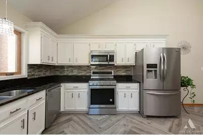 7712 Parkside Avenue, Burbank, IL 60459 - Photo 7