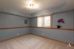 7712 Parkside Ave, Burbank, IL 60459 - Photo 33