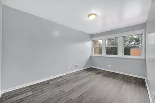 2303 E 100th St, Chicago, IL 60617 - Photo 13