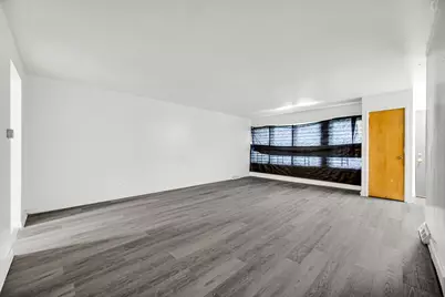 2303 E 100th Street, Chicago, IL 60617 - Photo 5