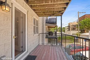 3633 N Wilton Ave, Chicago, IL 60613 - Photo 17