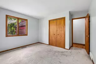 3007 Garden Ln, Crystal Lake, IL 60012 - Photo 15