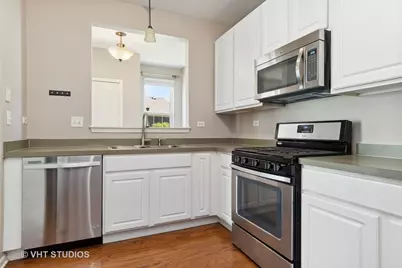 2442 Golf Ridge Circle, Naperville, IL 60563 - Photo 3
