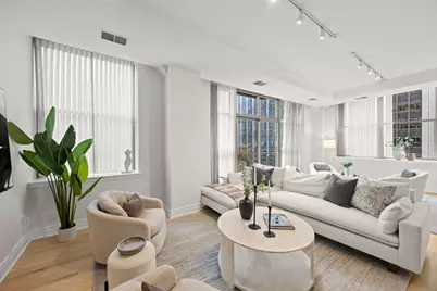 212 W Washington Street #1705, Chicago, IL 60606 - Photo 5