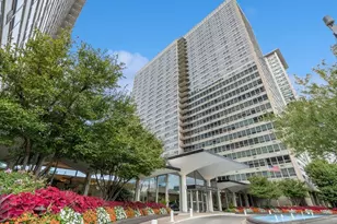 3550 N Lake Shore Dr, Chicago, IL 60657 - Photo 1