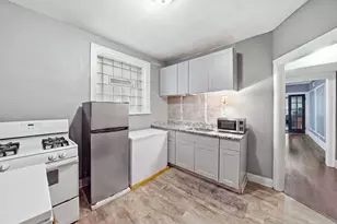 8038 S Maryland Ave, Chicago, IL 60619 - Photo 5