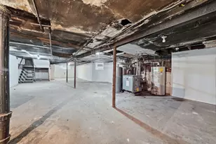 8038 S Maryland Ave, Chicago, IL 60619 - Photo 29