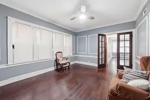 8038 S Maryland Ave, Chicago, IL 60619 - Photo 3