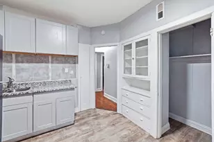 8038 S Maryland Ave, Chicago, IL 60619 - Photo 13