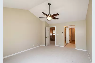 312 Fairmont Court, Saint Charles, IL 60175 - Photo 19