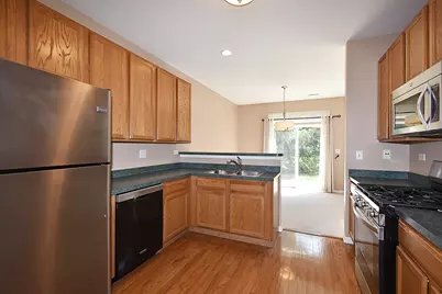 312 Fairmont Court, Saint Charles, IL 60175 - Photo 11