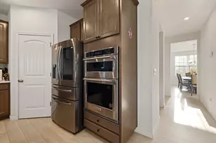 12921 Timber Wood Cir, Plainfield, IL 60585 - Photo 11