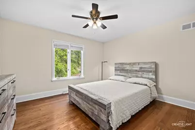 615 E Bailey Road, Naperville, IL 60565 - Photo 23