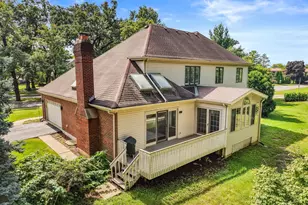 615 E Bailey Rd, Naperville, IL 60565 - Photo 37