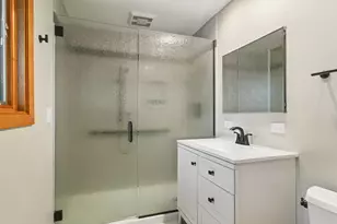 1807 N Larch Dr, Mount Prospect, IL 60056 - Photo 17