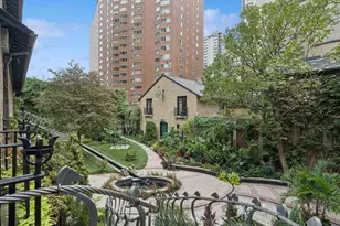 1355 N Astor St, Chicago, IL 60610 - Photo 5