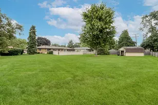 927 Maryville Dr, Lockport, IL 60441 - Photo 19