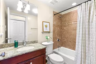 3842 N Southport Ave, Chicago, IL 60613 - Photo 15
