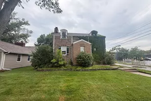 9510 Campbell Ave, Oak Lawn, IL 60453 - Photo 1
