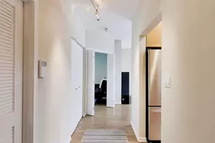 520 W Huron St, Chicago, IL 60654 - Photo 19