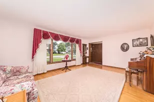 724 S Chester Ave, Park Ridge, IL 60068 - Photo 11