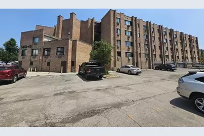 5348 N Cumberland Avenue #405, Chicago, IL 60656 - Photo 1