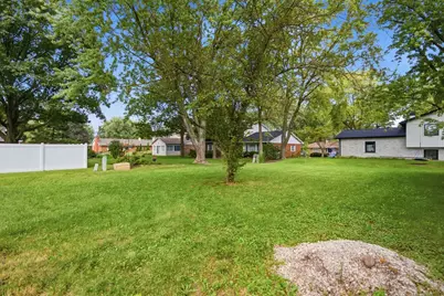 1120 Joel Avenue, Aurora, IL 60505 - Photo 33