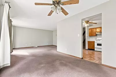 1120 Joel Avenue, Aurora, IL 60505 - Photo 7