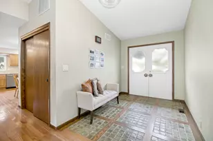 17 Oxford Pl, Bourbonnais, IL 60914 - Photo 3
