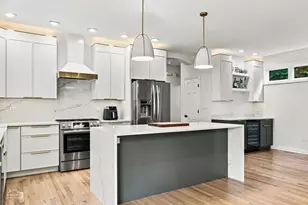 3423 N Albany Ave, Chicago, IL 60618 - Photo 21