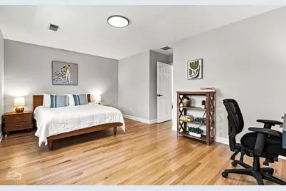3423 N Albany Avenue, Chicago, IL 60618 - Photo 47