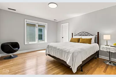 3423 N Albany Avenue, Chicago, IL 60618 - Photo 51
