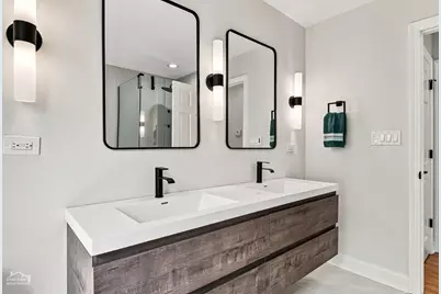 3423 N Albany Avenue, Chicago, IL 60618 - Photo 43