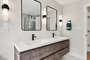 3423 N Albany Ave, Chicago, IL 60618 - Photo 43