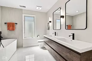 3423 N Albany Ave, Chicago, IL 60618 - Photo 39