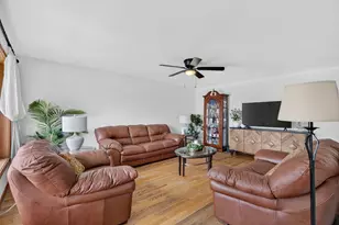 7001 W 81st St, Burbank, IL 60459 - Photo 3