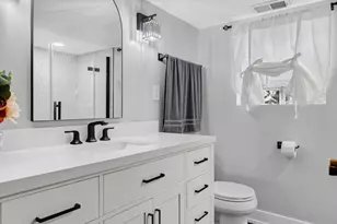 7001 W 81st St, Burbank, IL 60459 - Photo 21