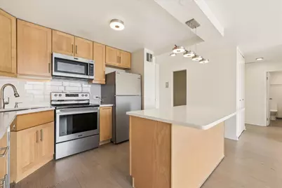 5445 N Sheridan Road #3211, Chicago, IL 60640 - Photo 7