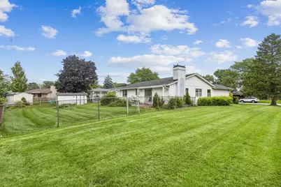 1564 White Trail, Elk Grove Village, IL 60007 - Photo 19