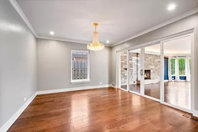 6618 N Lightfoot Avenue, Chicago, IL 60646 - Photo 13