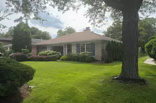 6618 N Lightfoot Ave, Chicago, IL 60646 - Photo 3